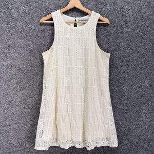 Almost Famous Dress Women L Large Beige Geometric Crochet Shift Short Cotton